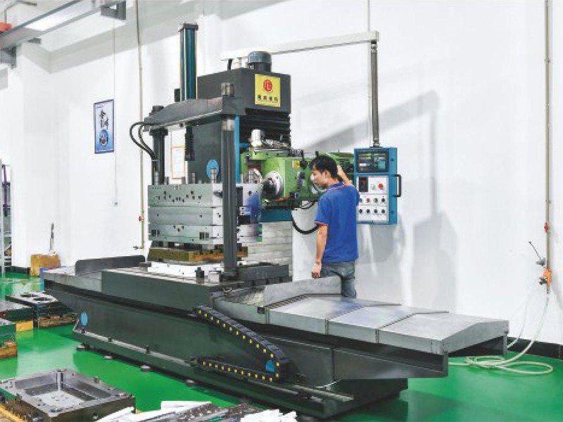 Side milling machine